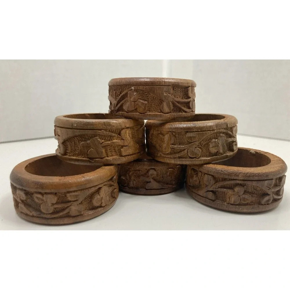 Vintage Carved Wood Napkin Rings Floral Pattern Made in India Set of‎ 6